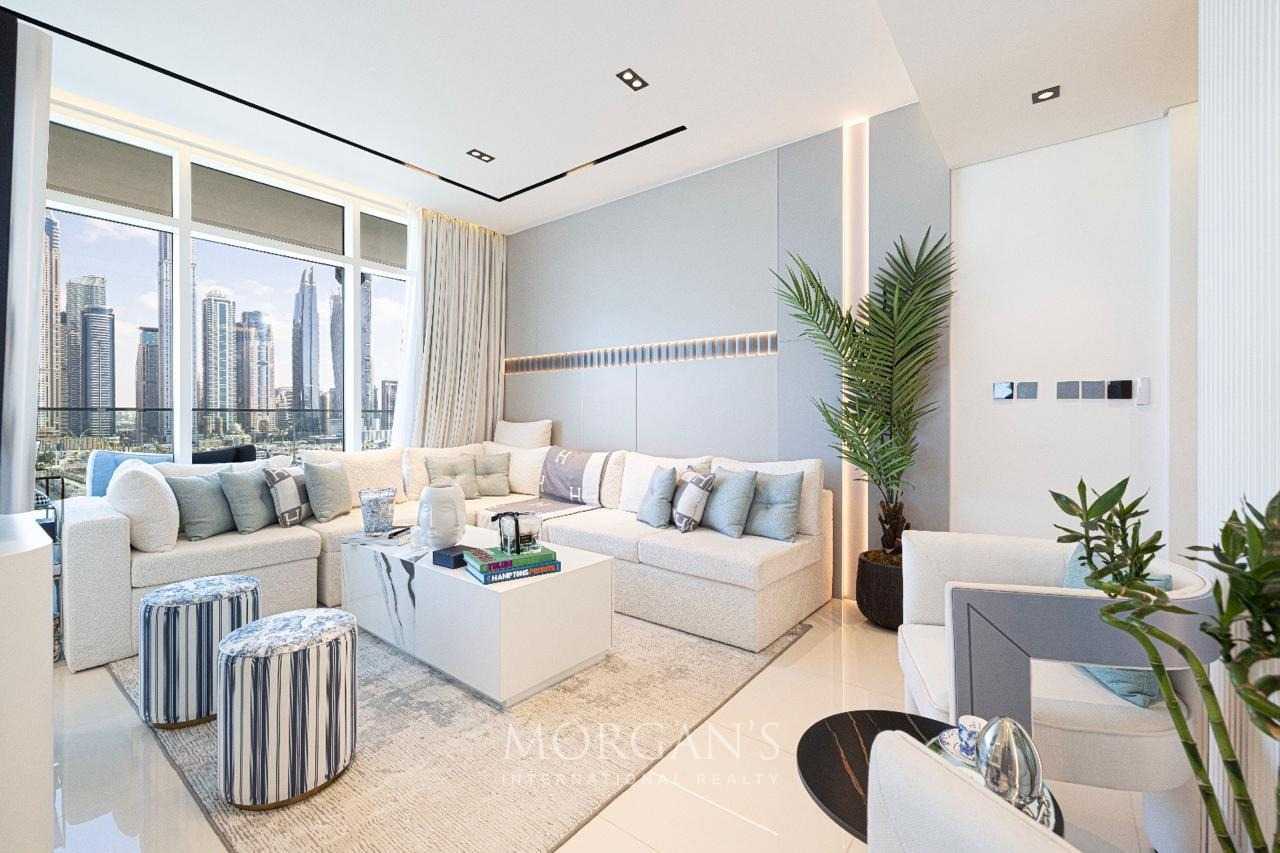UPGRADED AND FULLY FURNISHED | CORNER UNIT at Dubai Harbour