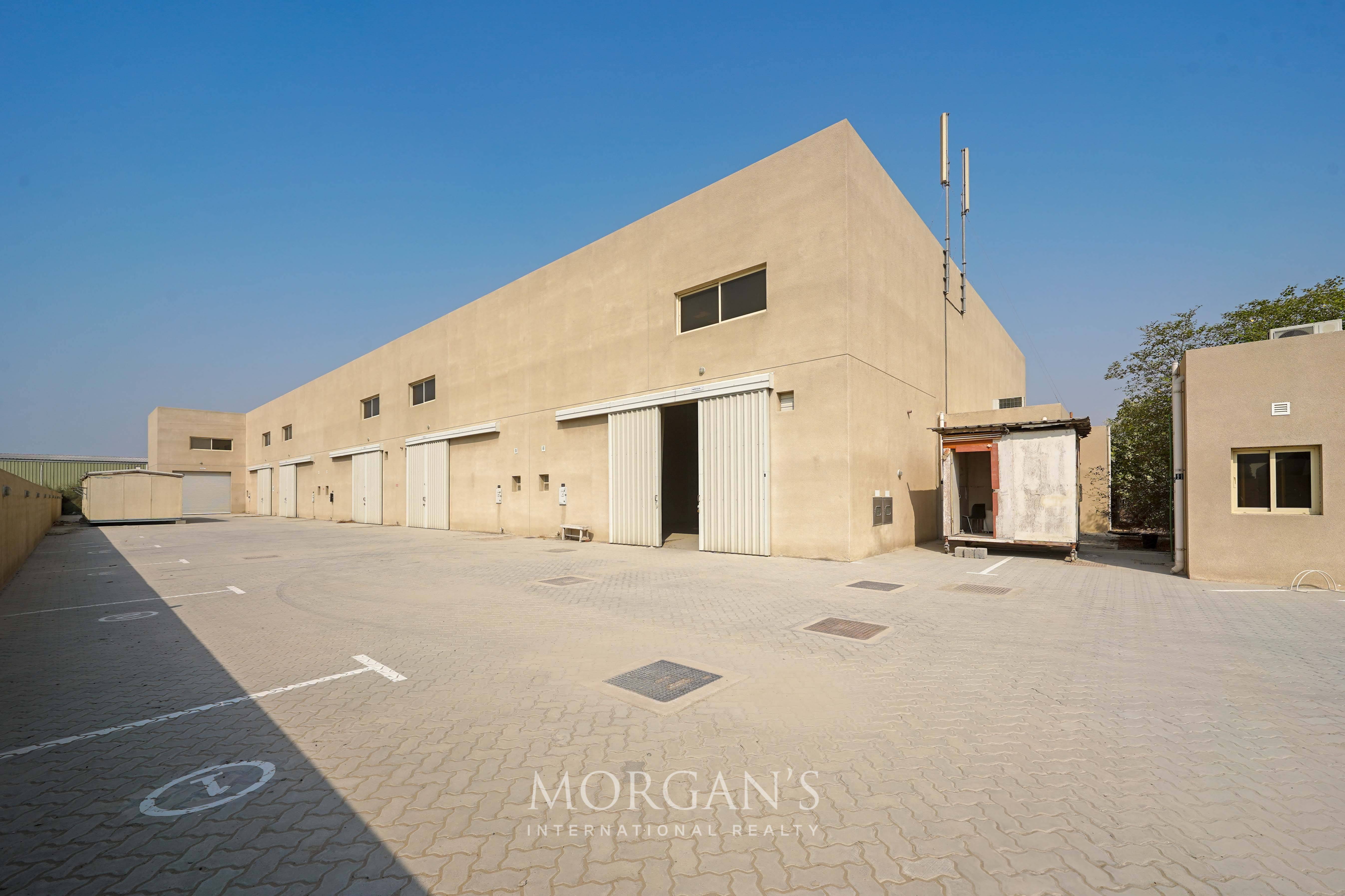 Modern G+M Warehouse | 19kW Power Supply | Dubai Investment Park (DIP)