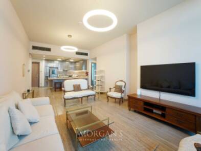 Elegant 2BR Apartment | Prime Location | Furnished