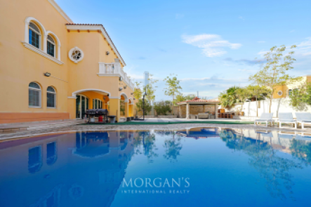 5 BR Villa | Private Pool | Spacious Layout