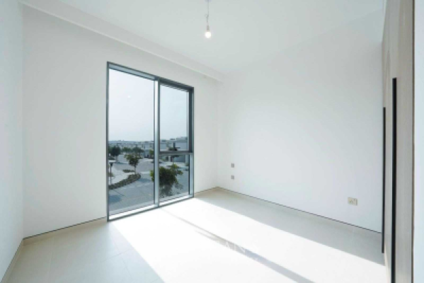 4 BR Modern Villa | Brand New | Vacant-4