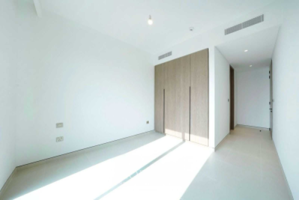  Brand New | 4 BR Modern Villa | Vacant-5