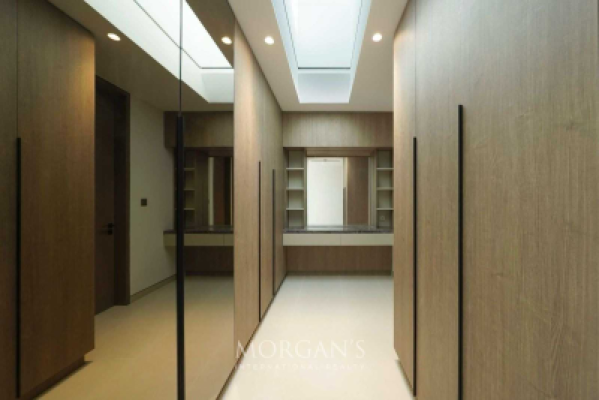  Brand New | 4 BR Modern Villa | Vacant-6