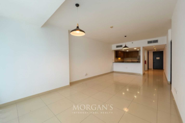 Spacious 1 BR | Vacant Unit | Great View-1