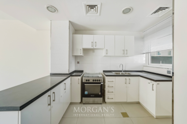 3 BR Townhouse | Vacant | View today-11