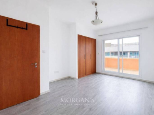 2BR Apartment  | Large Layout  | Unfurnished-3