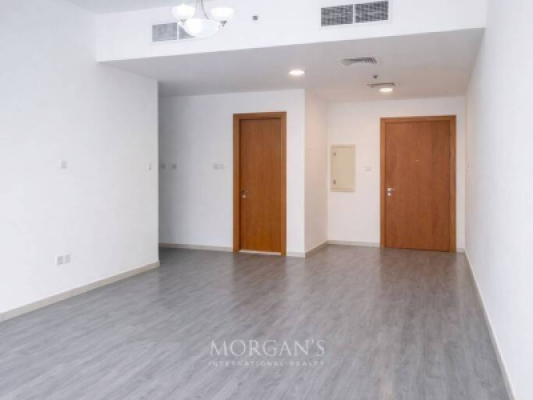 2BR Apartment  | Large Layout  | Unfurnished-4