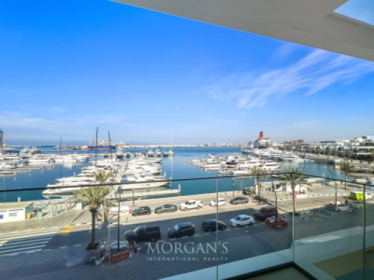 3BR Apartment | Waterfront Living | Marina View-1
