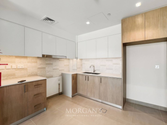 3BR Apartment | Waterfront Living | Marina View-7