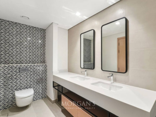 3BR Apartment | Waterfront Living | Marina View-12