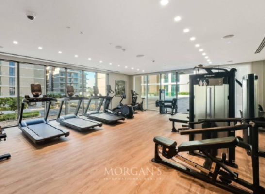 3BR Apartment | Waterfront Living | Marina View-15