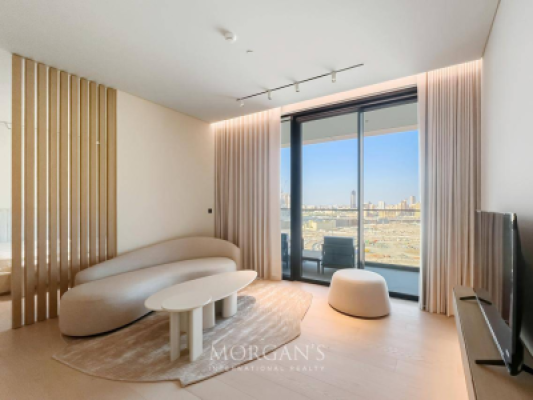 Studio Residence | Luxury Living | The Creek View-2