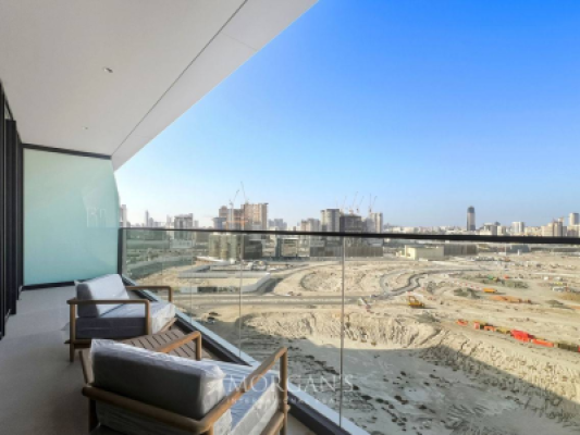 Studio Residence | Luxury Living | The Creek View-12