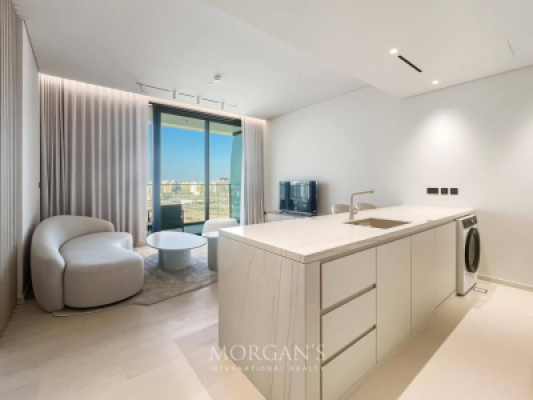 Studio Residence | Luxury Living | The Creek View-3