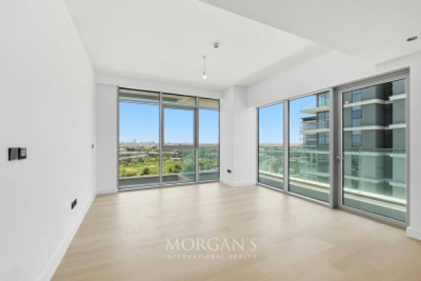 Corner | Golf Course view | Ready to Move In-2