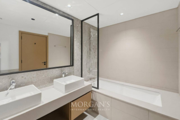 Corner | Golf Course view | Ready to Move In-9