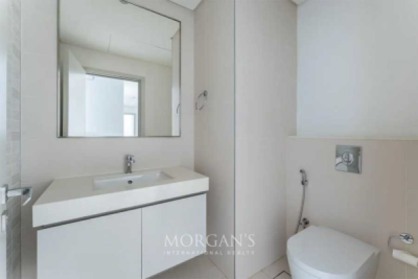 Luxurious Layout | Skyline View | Unfurnished-16