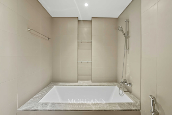 Brand New | Palm View | Spacious Layout-22