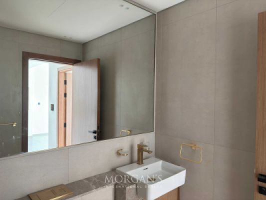 1 BR Unit | Mid floor | Brand New with Park View-12