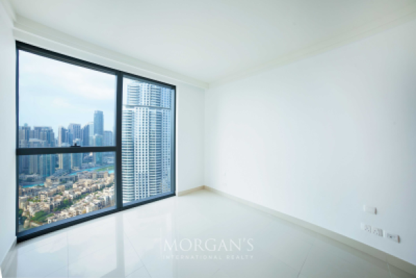 3 BR PLUS MAIDS | HIGH FLOOR | FULL BURJ VIEW-5