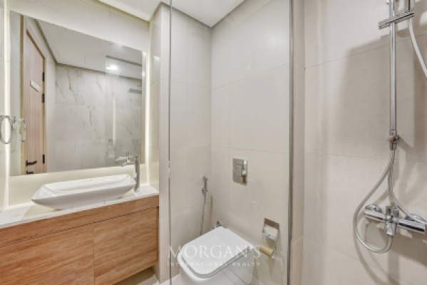 Great Deal | Near Metro | Prime Location -12