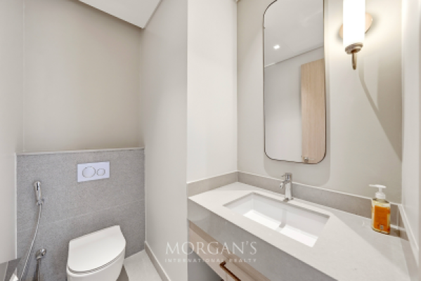 Burj View | Spacious | Vacant | Fully Furnished-19