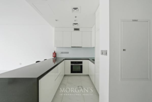 Great Price | High Floor | Investor Deal-9
