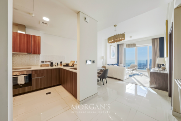 1BR Apartment | Spacious | Palm Views-14