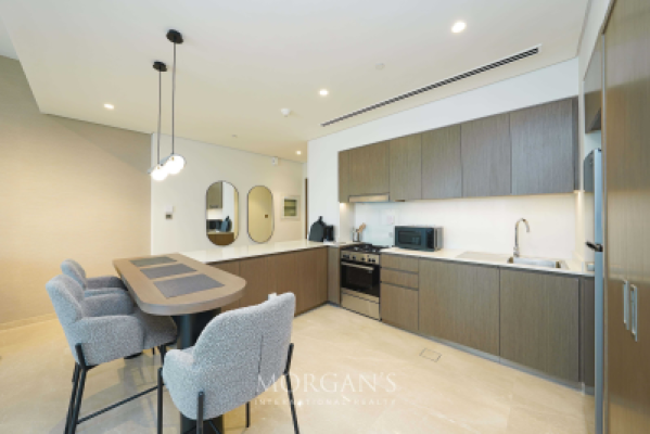 Luxury 1BR  | Premium Furniture | Brand New-5