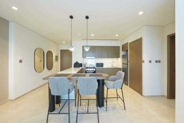 Luxury 1BR  | Premium Furniture | Brand New-7