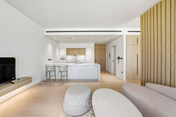Studio | Premium Living | Creek View Residence-4