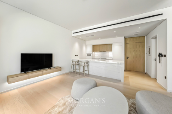 Studio | Premium Living | Creek View Residence-6