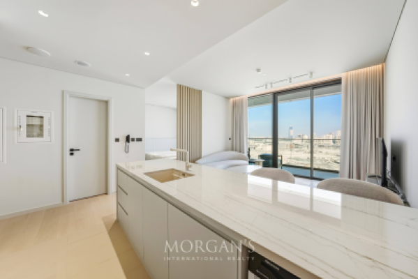 Studio | Premium Living | Creek View Residence-8