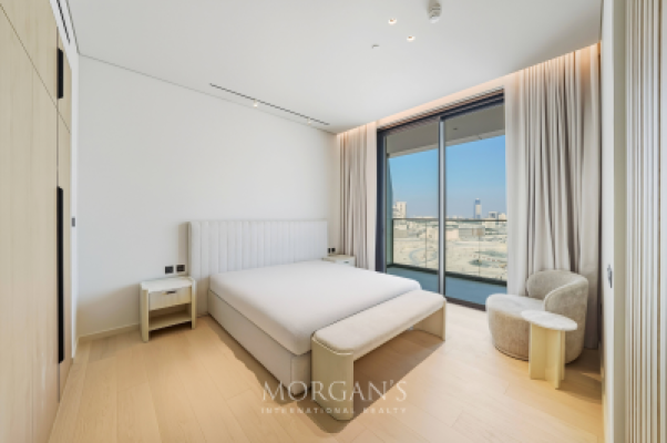 Studio | Premium Living | Creek View Residence-12