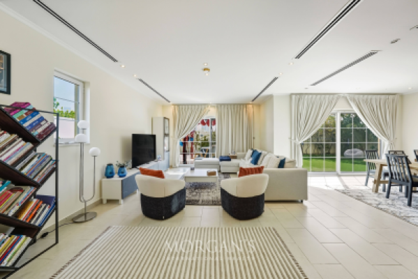4BR Villa | Family Friendly | Private Garden-2