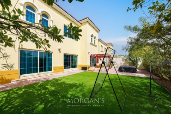 4BR Villa | Family Friendly | Private Garden-21