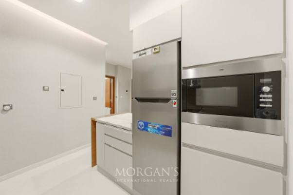 1BR Apartment | Spacious Layout | Sea View-11