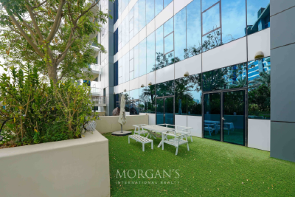 1BR Apartment | Spacious Layout | Sea View-18