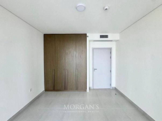 1BR Apartment | Sea View | Unfurnished-10