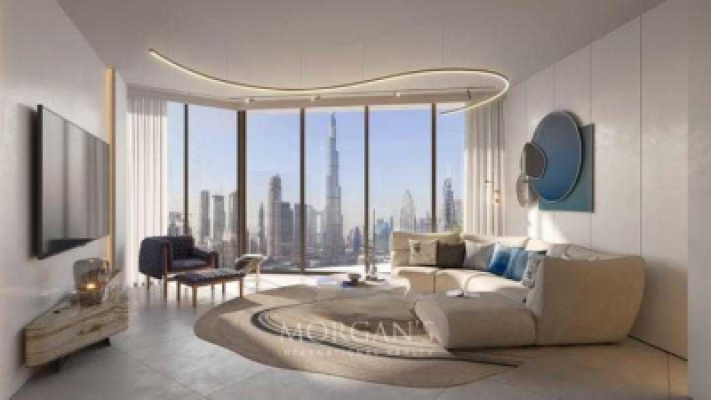 City View | Big Balcony | Spacious Living Room-7