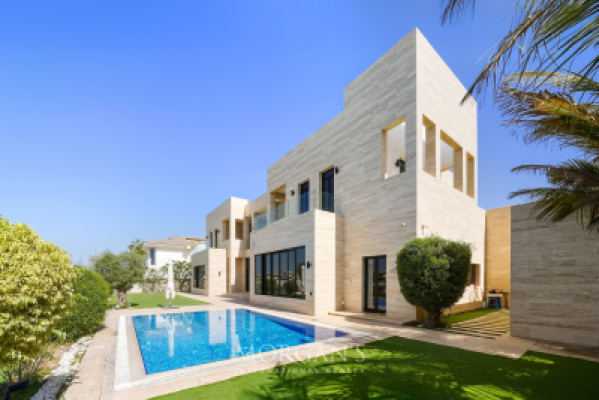 Elegant 6 BR Villa | Furnished | Palm View-1
