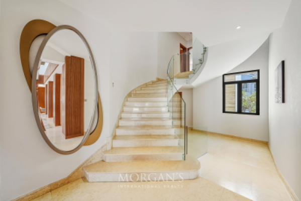 Elegant 6 BR Villa | Furnished | Palm View-12