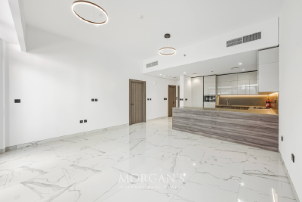 Royal Regency | High Floor | Burj and Canal View-2