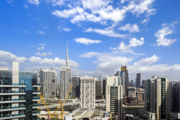 Royal Regency | High Floor | Burj and Canal View-18