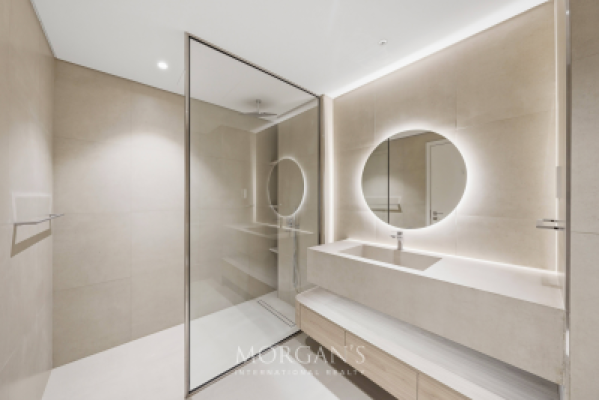 Modern Living | 2 Bedroom | Largest layout-16