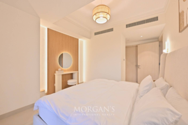 Large 1BR | Direct Access To The Mall | Furnished-10