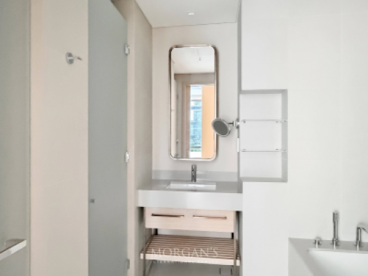 2BR Apartment | Upgraded | Dubai Mall Access-21