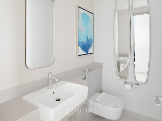 2BR Apartment | Upgraded | Dubai Mall Access-22