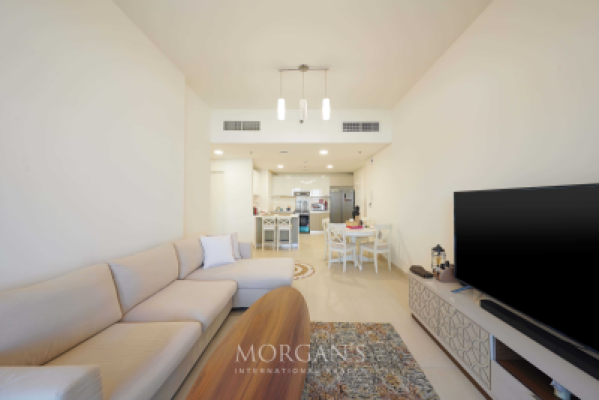 Spacious Layout | Great Community | with Balcony-6