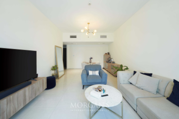 Spacious | Vacant Mid July | Partial Canal Views-5